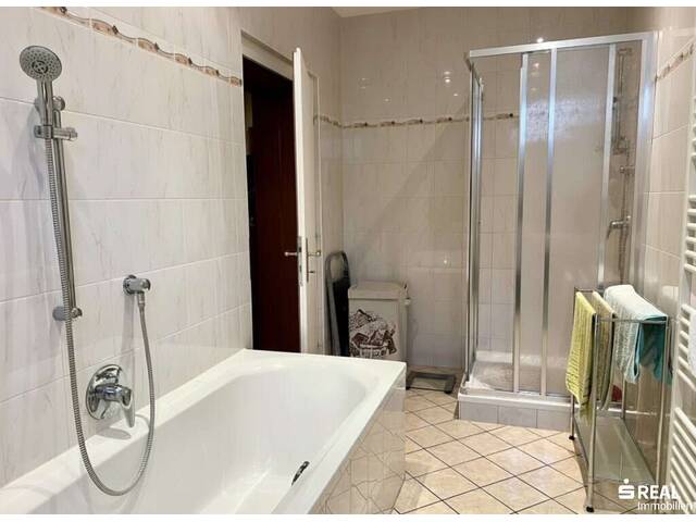 Immobilie in Villach - Raum für Großes – Einfamilienhaus mit Pool und Garten in grüner Höhenlage über Villach - Bild 3