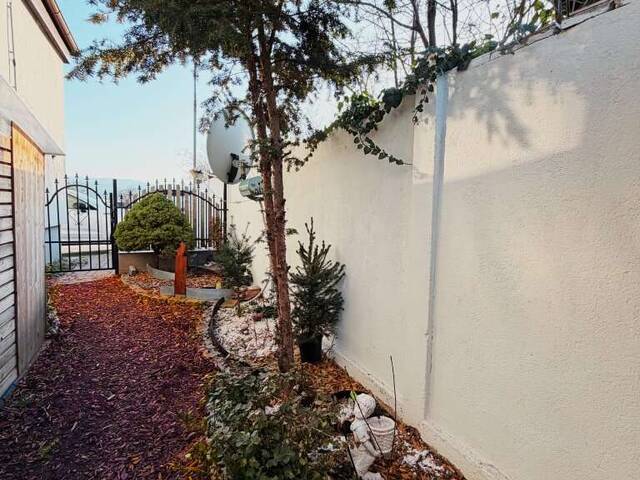 Immobilie in Ternitz - Charmantes Einfamilienhaus, teilsaniert I Vollunterkellert - Bild 2