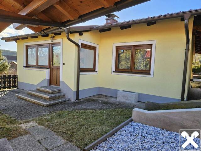 Immobilie in Klein Reinprechts - Einfamilienhaus mit großzügigem Garten in Siedlungslage - Bild 1