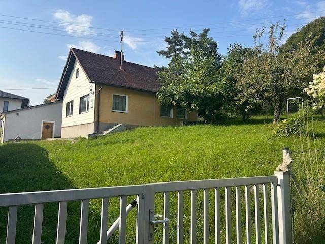 Immobilie in Leonding - Älteres Haus mit Nebengebäude und Garage. Herrlicher Gebirgsblick - Bild 4