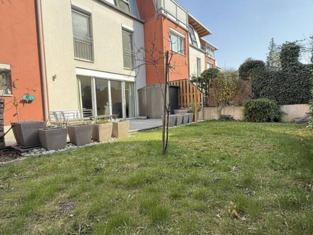 Immobilie in Perchtoldsdorf - Moderne Doppelhaushälfte in Perchtoldsdorf, 6 Zimmer, Garten, Garage, Solarenergie inklusive! - Bild 1