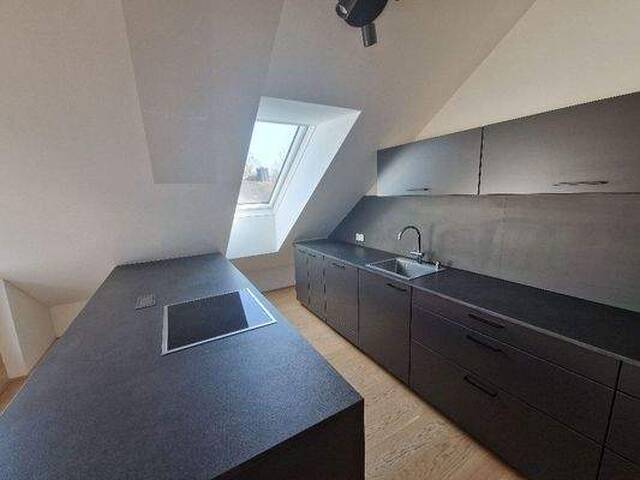 Immobilie in Enns - HOCHWERTIGE -KLIMATISIERTE -EIGENTUMSWOHNUNG - Bild 4