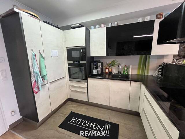 Immobilie in Eggendorf - Wunderschönes, großzügiges Reihenhaus mit Terrasse und Garten - Bild 4