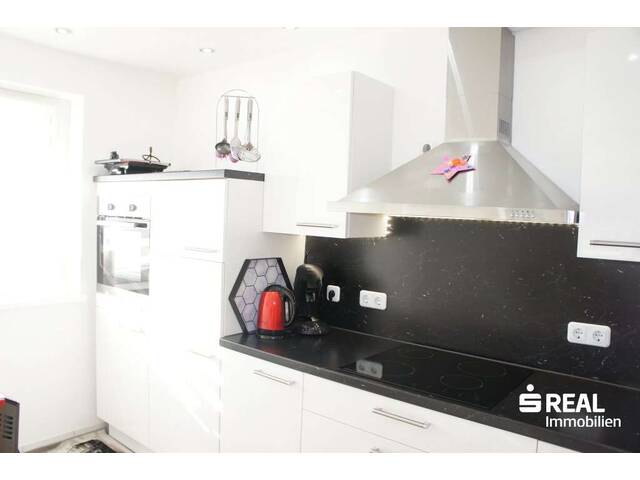 Immobilie in Höfen - Tolle 3-Zimmer Wohnung in bester Lage von Höfen - Bild 3