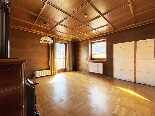 Immobilie in Kolsass - Sonnige Haushälfte mit Potential zum Ausbau und wunderschönen Garten - Bild 2