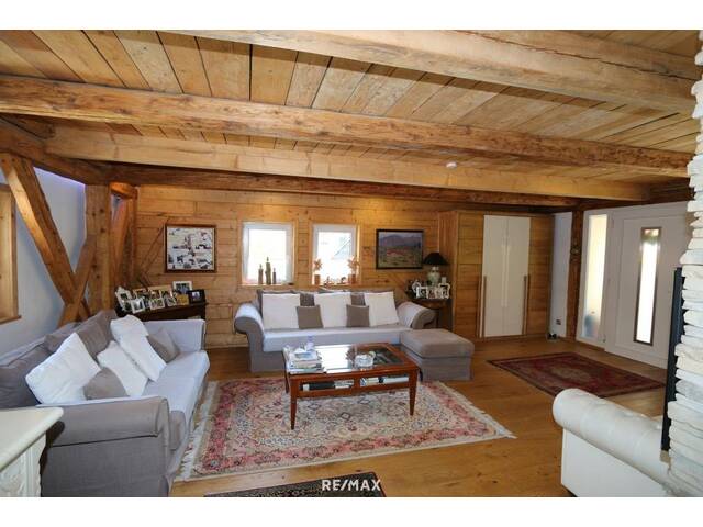 Immobilie in Bleiberg-Kreuth - chaletartige Wohnung mit riesigem Garten, beinahe ein ganzes Haus - Bild 4