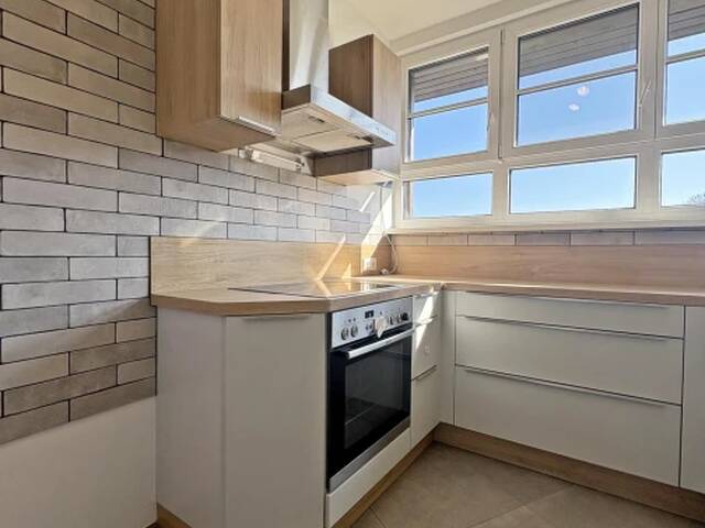 Immobilie in Thalheim bei Wels - Moderne 3-Zimmerwohnung mit charmanter Dachterrasse! - Bild 2