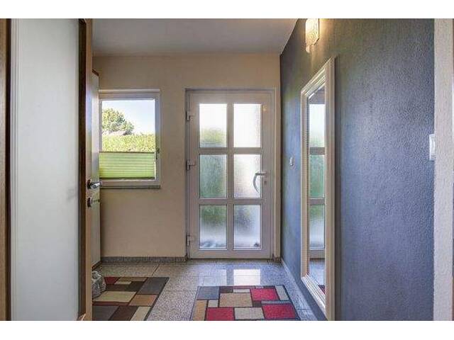 Immobilie in Braunau am Inn - Braunau am Inn - Modernisiertes Einfamilienhaus mit großzügigem Garten - Bild 2