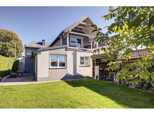 Immobilie in Braunau am Inn - Braunau am Inn - Modernisiertes Einfamilienhaus mit großzügigem Garten - Bild 3