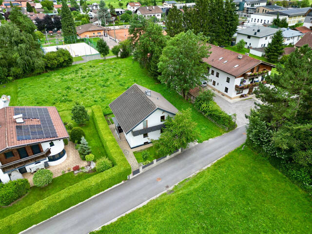 Immobilie in Silz - Top gepflegtes Wohnhaus mit möglicher Einliegerwohnung, moderner Ausstattung & viel Platz - Bild 3