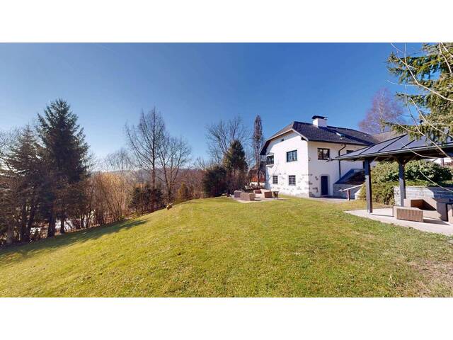 Immobilie in Jaukenberg - Einfamilienhaus mit Außenpool und Wohlfühlcharakter in ruhiger Lage in Haslach bei Rohrbach - Bild 1