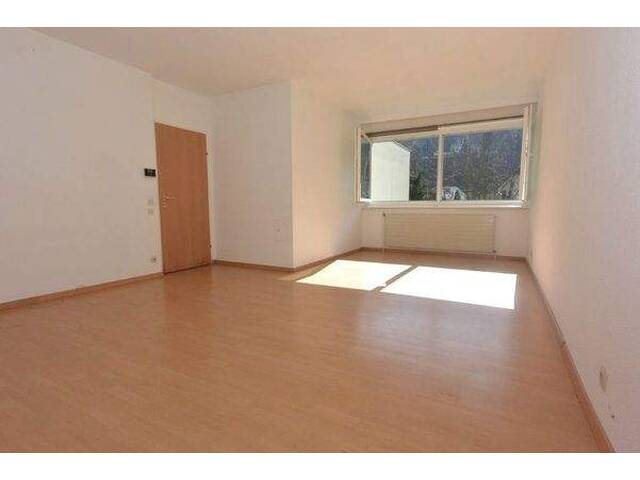 Immobilie in Klosterneuburg - Familienfreundliche 4 Zimmerwohnung mit ca. 96 m² inkl. KFZ-Abstellplatz in Klosterneuburg! - Bild 2