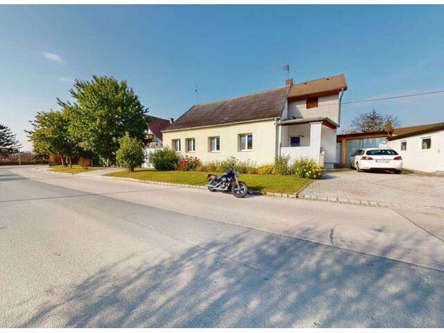 Immobilie in Kottingneusiedl - SANIERUNGSSCHNÄPPCHEN! Wer hier Hand anlegt, erfüllt sich seinen Wohntraum! Nähe Therme Silent Spa! - Bild 0