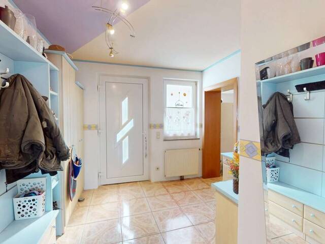 Immobilie in Kottingneusiedl - SANIERUNGSSCHNÄPPCHEN! Wer hier Hand anlegt, erfüllt sich seinen Wohntraum! Nähe Therme Silent Spa! - Bild 1