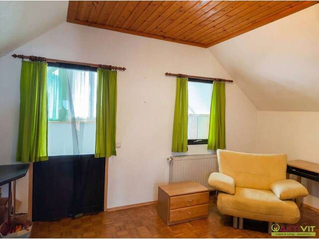 Immobilie in Ledenitzen - Einfamilienhaus in Finkenstein am Faaker See 6 Zimmern und Garage. - Bild 3