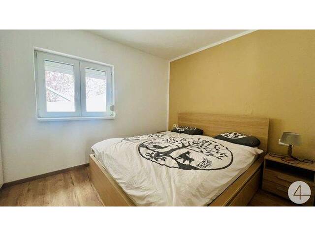 Immobilie in Hadersfeld - Zweifamilienhaus im Wienerwald - getrennte Wohneinheiten - Terrasse & Garten - Niedrigenergiehaus mit Fußbodenheizung - Bild 2