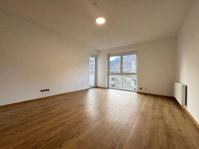 Immobilie in Schwaz - Modernisierte 3-Zimmerwohnung mit Balkon - Bild 2