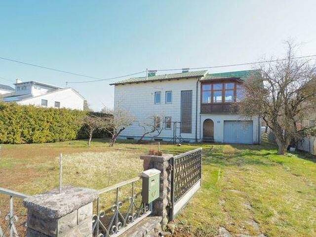 Immobilie in Neuzeug / Neuzeug - EINFAMILIENHAUS MIT VIEL POTENZIAL - Bild 0