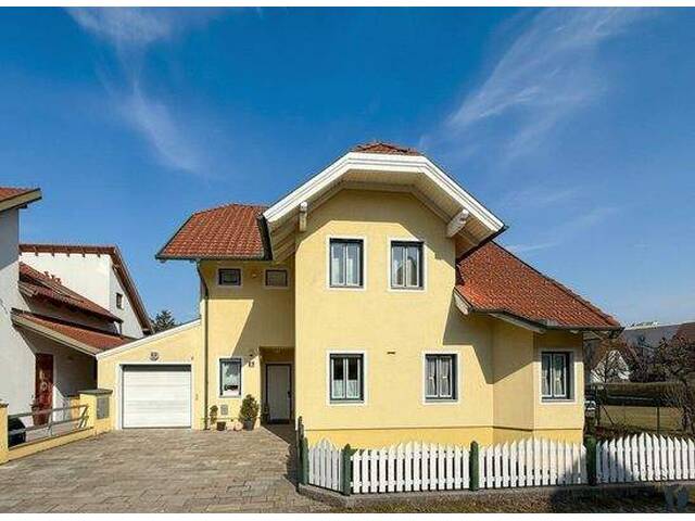 Immobilie in Tulln an der Donau - Gepflegtes Einfamilienhaus mit Pool und schönem Garten - Bild 0