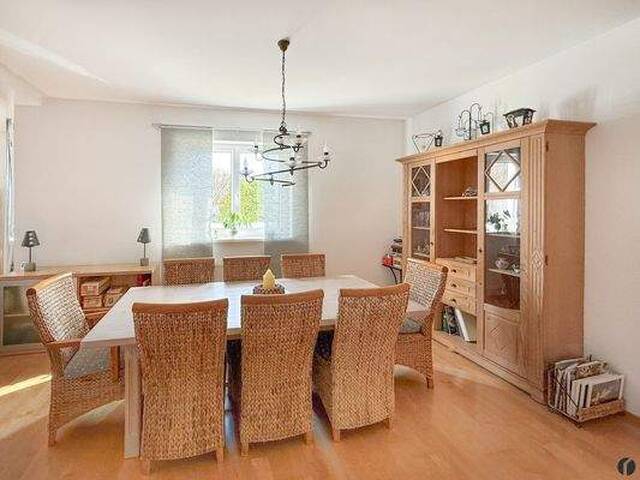 Immobilie in Tulln an der Donau - Gepflegtes Einfamilienhaus mit Pool und schönem Garten - Bild 1