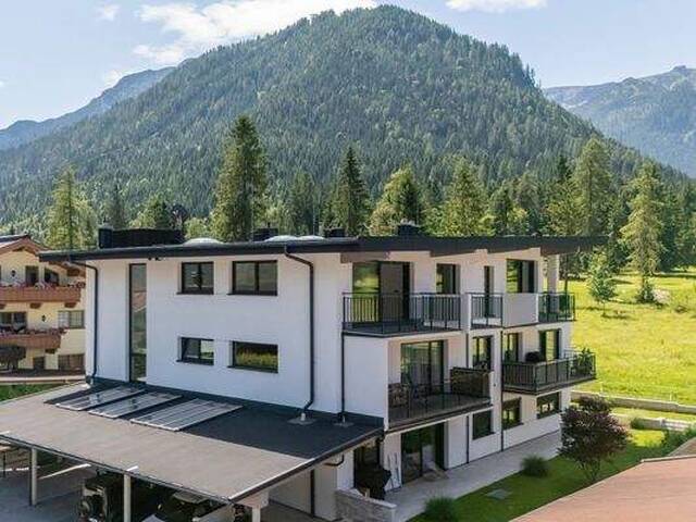 Immobilie in Pertisau - Wohntraum direkt am Green - Bergpanorama - Bild 0