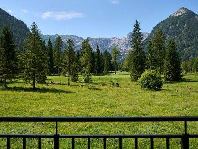 Immobilie in Pertisau - Wohntraum direkt am Green - Bergpanorama - Bild 4