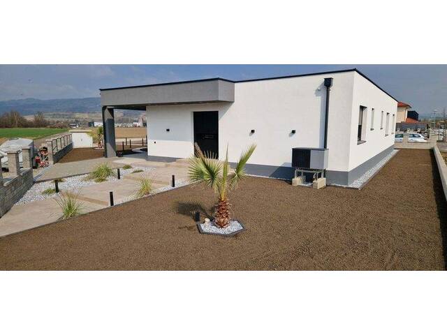 Immobilie in Prinzersdorf - BUNGALOW MIT HIGH-END-AUSSTATTUNG Design in zentraler Lage - 3385 Prinzersdorf - Bild 2