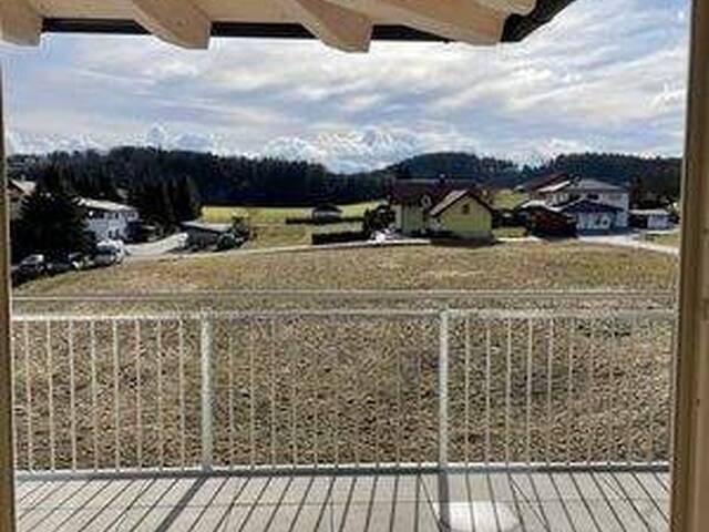 Immobilie in Eggelsberg - Schöne barrierefreie 2-Zi.-Eigentumswohnung in guter Lage mit großem Balkon und Aufzug - 776 - Bild 3