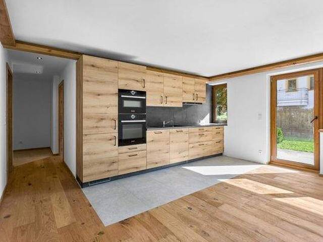 Immobilie in Kirchberg - Freizeitwohnsitz: Sonnige Wohnung mit großzügiger Südwest Terrasse - Bild 2