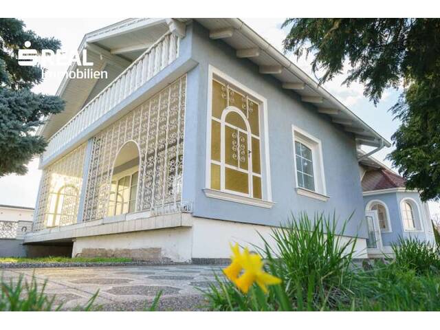 Immobilie in Zemendorf - Schmuckstück in Stöttera - 155m² plus 32m² Sommergarten sowie Gartenhütte, Keller, Terrasse und Balkon auf 2.057m² Grund! - Bild 0