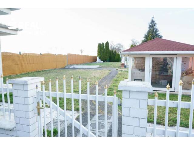 Immobilie in Zemendorf - Schmuckstück in Stöttera - 155m² plus 32m² Sommergarten sowie Gartenhütte, Keller, Terrasse und Balkon auf 2.057m² Grund! - Bild 3