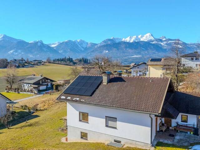 Immobilie in Schiefling - Großzügige Liegenschaft, ein attraktives Grundstück mit Bestandshaus und Entwicklungspotenzial in begehrter Kärntner Lage - Bild 0