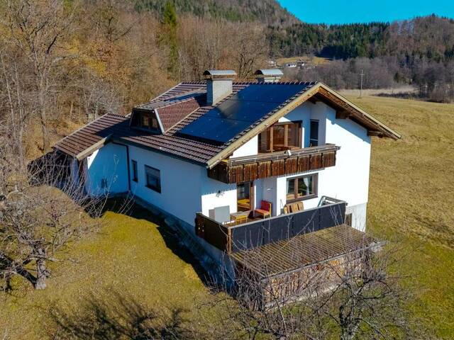 Immobilie in Schiefling - Großzügige Liegenschaft, ein attraktives Grundstück mit Bestandshaus und Entwicklungspotenzial in begehrter Kärntner Lage - Bild 2