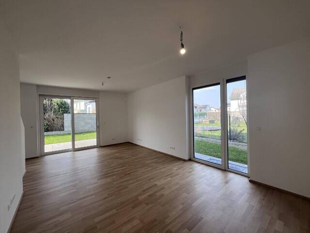 Immobilie in Guntramsdorf - Erstbezug !! Traumhafte Doppelhaushälfte , Wohnkeller mit Garten und 2 Stellplätzen! - Bild 4