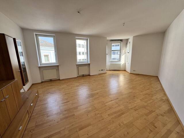 Immobilie in Amstetten - Großzügige 3 - Zimmer Eigentumswohnung - Stadtlage Amstetten - Bild 0