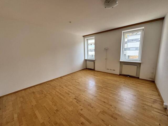 Immobilie in Amstetten - Großzügige 3 - Zimmer Eigentumswohnung - Stadtlage Amstetten - Bild 4