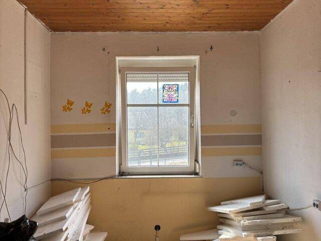 Immobilie in Kemeten - Einfamilienhaus mit 5600 m2 Grundstück ( auch Bauland und lw. Fläche ) - Bild 4