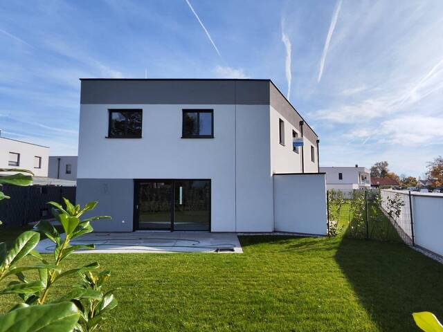 Immobilie in Unterwaltersdorf - Erstklassiger Neubau in Ziegelbauweise - JETZT BESICHTIGEN - ab sofort verfügbar - Bild 2