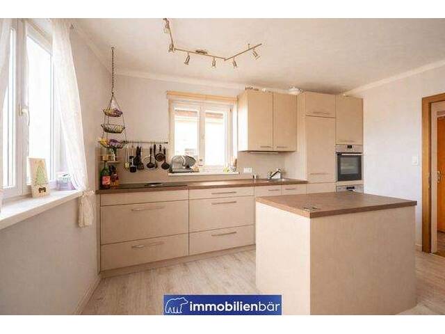 Immobilie in Schlüßlberg - Einfamilienhaus mit Gartenidylle und optionaler Bauparzelle in Schlüßlberg - Bild 4