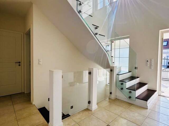 Immobilie in Würnitz - Exklusives Einfamilienhaus mit Pool und hochwertiger Ausstattung in Würnitz - Bild 1