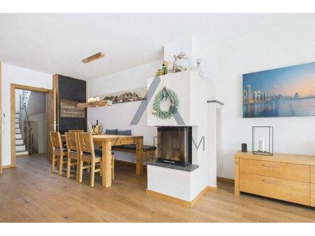 Immobilie in Kitzbühel - Möbliertes Reihenhaus mit Garten, Sauna und Hahnenkamm-Blick - Bild 0