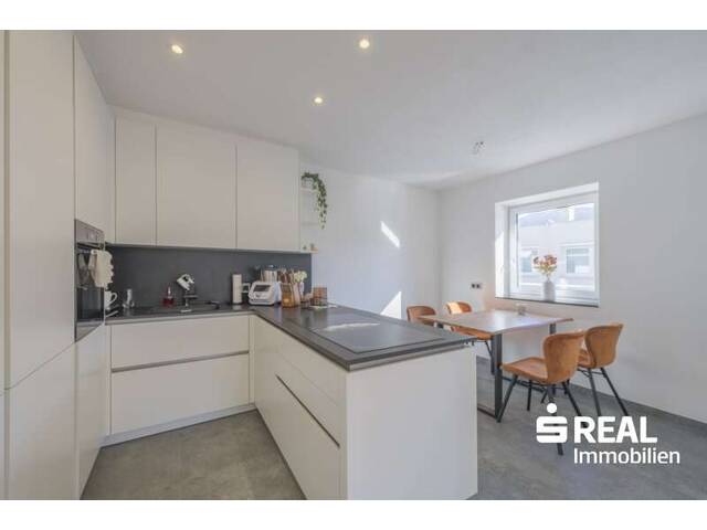 Immobilie in Kematen in Tirol - Moderne 3-Zimmer-Wohnung mit Balkon, Fußbodenheizung & Carport in Kematen zum Kauf - befristet vermietet! - Bild 3