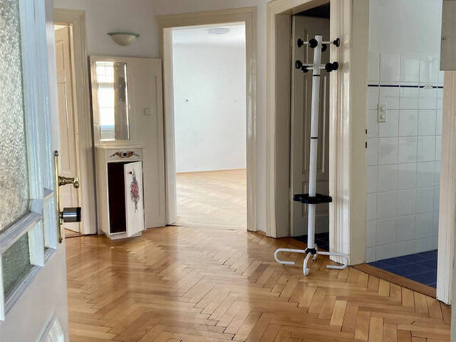 Immobilie in Imst - Wohnen mit Geschichte – Exklusive Anleger-Villa in Imst zu verkaufen - Bild 3