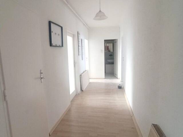 Immobilie in Pottenstein - Charmante EG-Wohnung in Pottenstein: 3 Zimmer, Balkon & Stellplatz - Bild 1