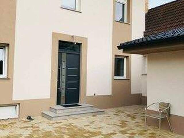 Immobilie in Wimpassing im Schwarzatale - Zwei Häuser, ein Preis - großzügiger Wohnraum für bis zu drei Familien - Bild 1