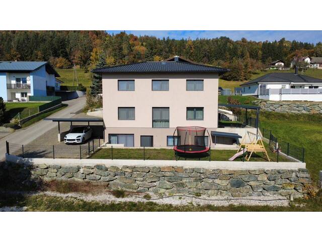 Immobilie in Köttmannsdorf - Sonne PUR! Ein-/ Mehrfamilienhaus mit Panoramablick in der beliebten Gemeinde Köttmannsdorf - Bild 0