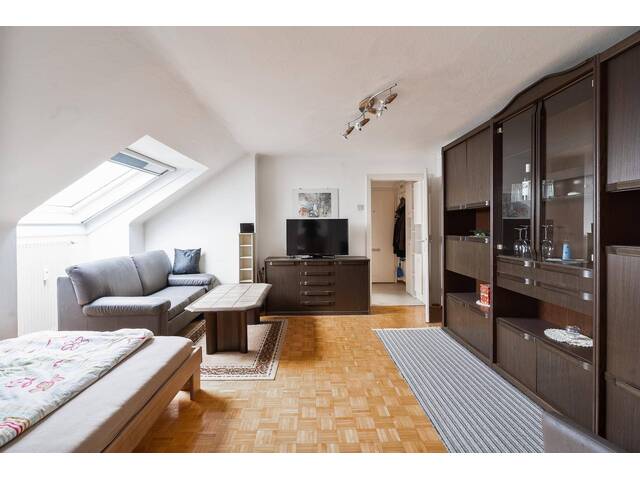 Immobilie in Graz - Charmante 2-Zimmer-Wohnung in Top-Lage in Graz-Jakomini | Thermisch saniert | Schnelle Autobahnanbindung – ideal für Pendler - Bild 3