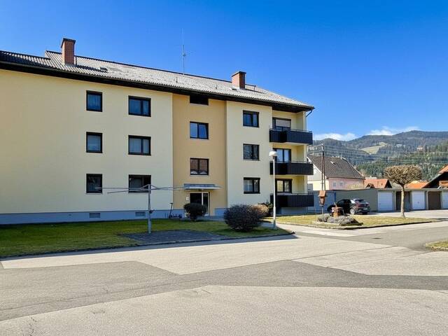 Immobilie in Wartberg im Mürztal - Charmante 2-Zimmer-ETW mit Loggia und Carport, günstige BK - Bild 1