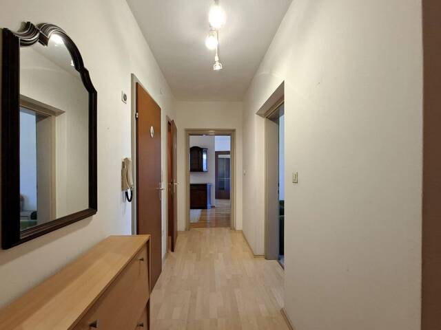 Immobilie in Wartberg im Mürztal - Charmante 2-Zimmer-ETW mit Loggia und Carport, günstige BK - Bild 2