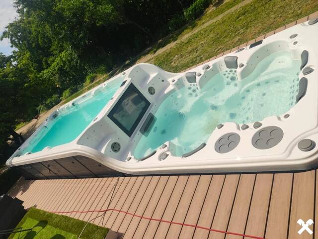 Immobilie in Frauenkirchen - Exklusiver Bungalow mit Pool auf großem Grund! - Bild 1